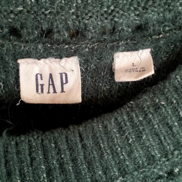 Gap Green Cozy sweater size Large - Picture 2 of 4